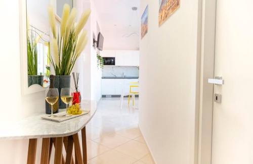 Sant'Antonio Abate Apartment | D&D Home