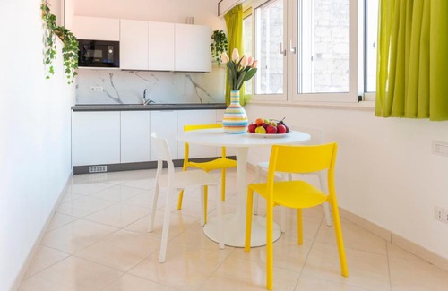 Sant'Antonio Abate Apartment | D&D Home