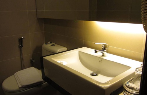 Bandar Seri Iskandar Hotel | D Hotel Seri Iskandar