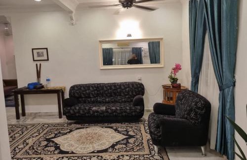 Hulu Selangor House | D'Imar Homestay - Homestay Serendah