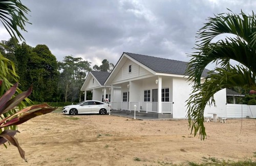 Kota Bharu House | D'LAMAN COTTAGE HOMESTAY Kota Bharu, Kelantan