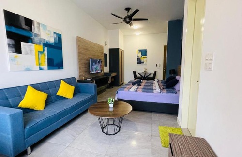 Taman Melaka Raya Apartment | D'Lea Homestay Imperio Residence