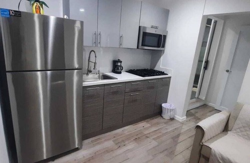 Pugnado Afuera Apartment | D'lujo Apartment #1 w A/C, Wi-Fi, Parking