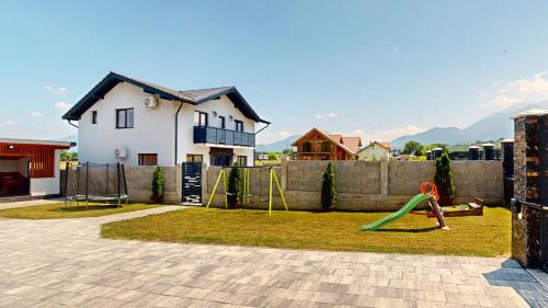 Tohanu Nou Villa | D&M Family Residence Bran 2