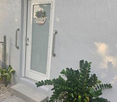 Ludlam Apartment | D&N Property Rental
