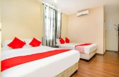 Taman Desa Tebrau Hotel | D'Pinetrees Hotel