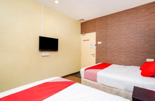 Taman Desa Tebrau Hotel | D'Pinetrees Hotel