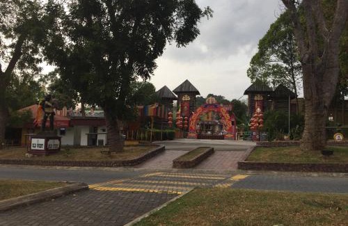 Alor Gajah Apartment | D Savoy @ Famosa Melaka