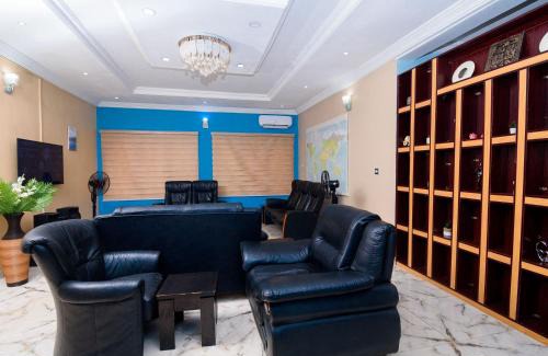Ibadan House | D'Tavern Apartment