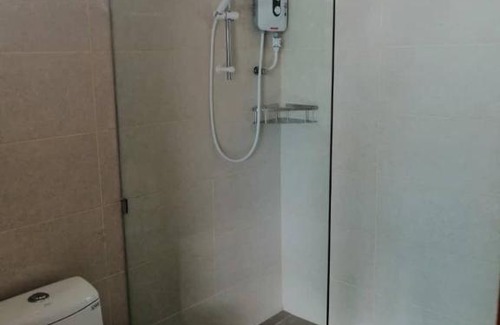 Kudat Hotel | D View Holiday Home