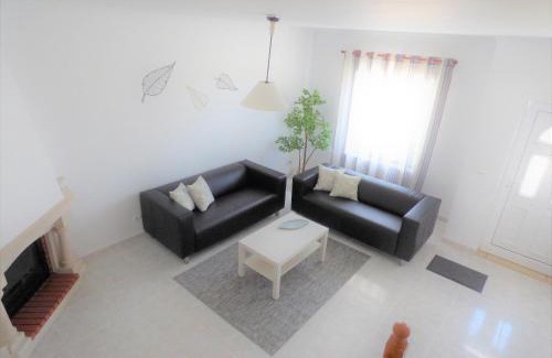 Ferrel House | D WAN 4 | Baleal