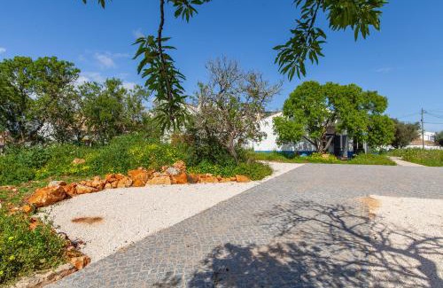 Almadena Villa | D13 - Eiras Velhas Holiday House in Almádena
