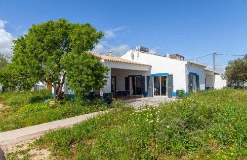 Almadena Villa | D13 - Eiras Velhas Holiday House in Almádena