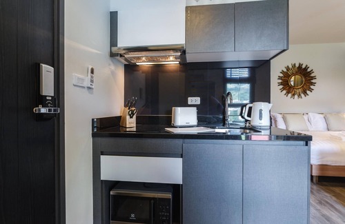 Patong Apartment | D263 - Mountain view top floor studio in Patong