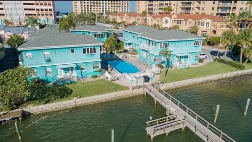 Clearwater Beach Apartment | D3 Mandaly Bay Efficiency Comfort
