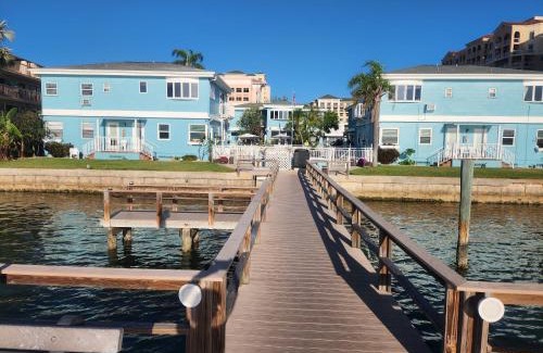 Clearwater Beach Apartment | D3 Mandaly Bay Efficiency Comfort