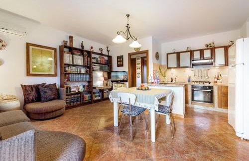 Cabras Apartment | Da Assunta