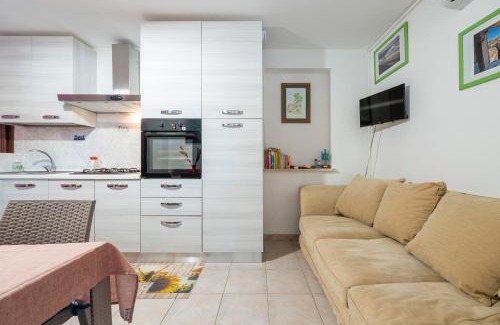 San Giovanni Suergiu Apartment | Da Nonna Tere