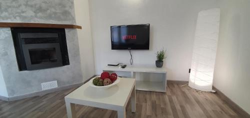 Pratovecchio Apartment | Da Nonno Bruno - Luminoso appartamento Relax - Self Check-in