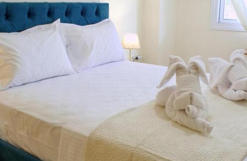 Anatolikos Sinikismos Apartment | DA Sea Breeze next to the sea