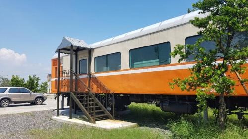 Gongtouli House | Da Yi Train Homestay