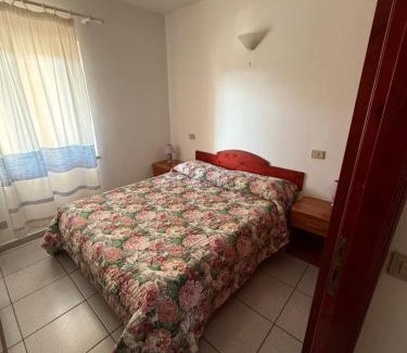 Sos Alinos Apartment | Da zio salvo, esclusivo appartamento con veranda, a due passi dal mare!