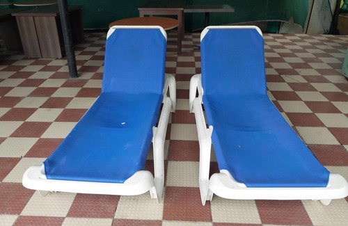 Pardi Hotel | Dadra Resort