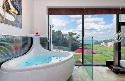 Suwon House | Daebudo Shwim Pension