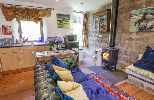 Great Fryup Dale Cottage | DAFFODIL COTTAGE, pet friendly, character holiday cottage in Danby