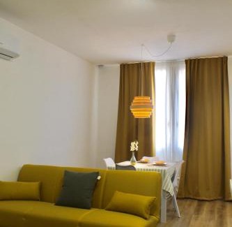 Crocetta-San Lazzaro-Modena Est Apartment | Dahiana Apartment