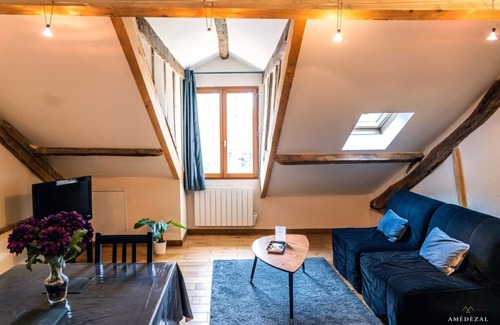 Bailly Apartment | DAHLIA Charming Suite - Capacity 5 people