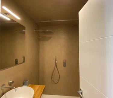 Capo Ferro Apartment | Dahu Porto Cervo 3 camere 2 bagni sulla spiaggia cala del faro