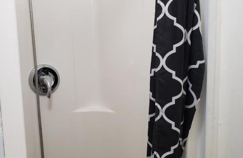 Fort Gary House | Daily Room Winnipeg, Canada