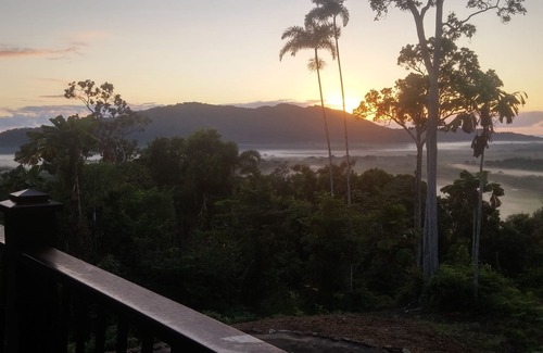 Cow Bay House | Daintree Holiday Homes - Yurara - Ocean views with Luxury Spa Bath for Two.