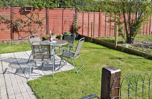 Niton Cottage | Daisy's Cottage Annexe - 28240
