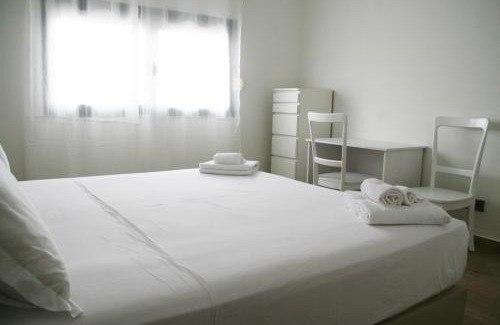 Dakar Apartment | Dakar By Days - DBD009 Appartement Anita 3 chambres