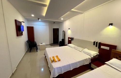 Thirunelly House | Dakshinakasi Guest House