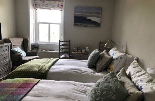 Fourstones Near Bentham Bed & Breakfast | Dale House B&B