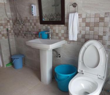 Nainital Apartment | Dalhousie Heritage Cottage