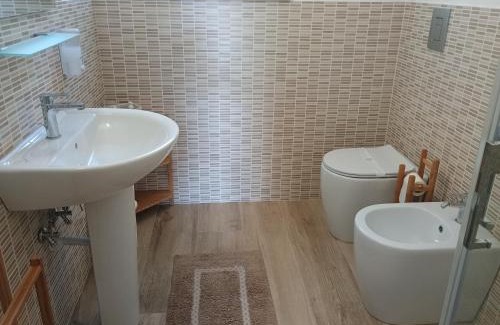 Aulla House | Dalla Gina e Paolino B&B
