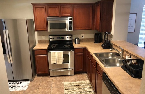 Dallas House | Dallas Gem in Subdivision 15 mins from Deep Ellum!