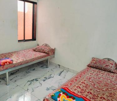 Dwarka House | Damodar bhavan