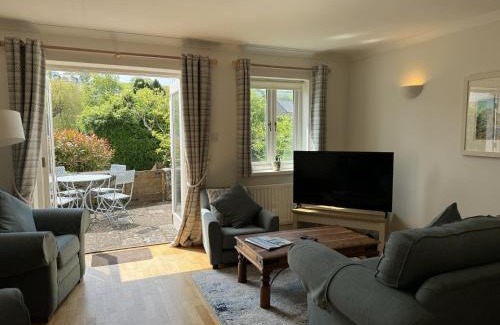 Dittisham House | Damson Cottage - Peaceful location, charming communal orchard & private patio garden