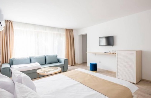 Venus Hotel | Dana Resort
