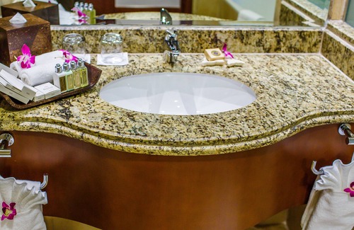 Jebel Dhanna Resort | Danat Jebel Dhanna Resort