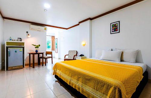 Bang Kho Laem Apartment | Dancenter Howard Square Boutique Hotel