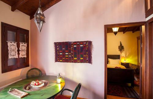 Amfikleia-Elateia House | Dandy Villas Amfiklia - Guest House Dafne - Garden