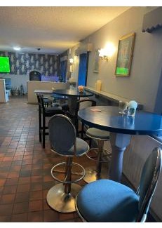 Broadford Hotel | Danny's Bar & accommodation Broadford county Clare