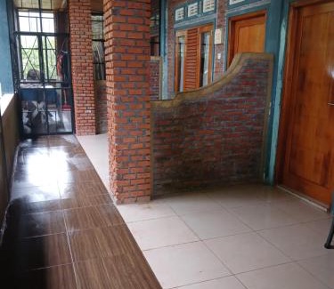 Hu'u Bed & Breakfast | Dannyjuljol homestay