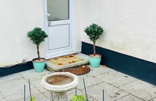 Keynsham Apartment | Dapps Hill Haven